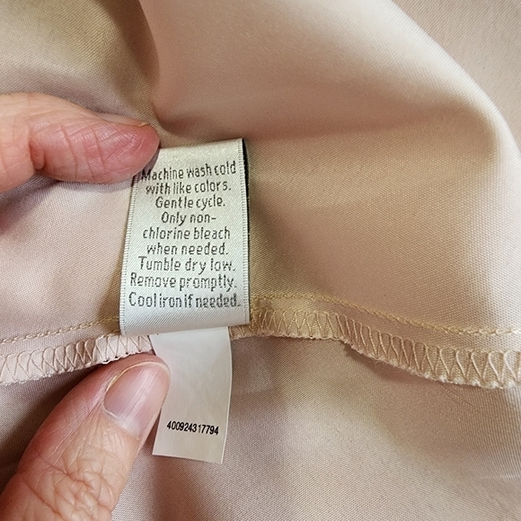 LC Lauren Conrad Sleeveless Floral Dress - 4 - Picture 7 of 9